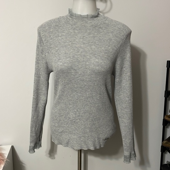 Anne Klein Tops - Anne Klein Basic sweatshirt gray sizes M
